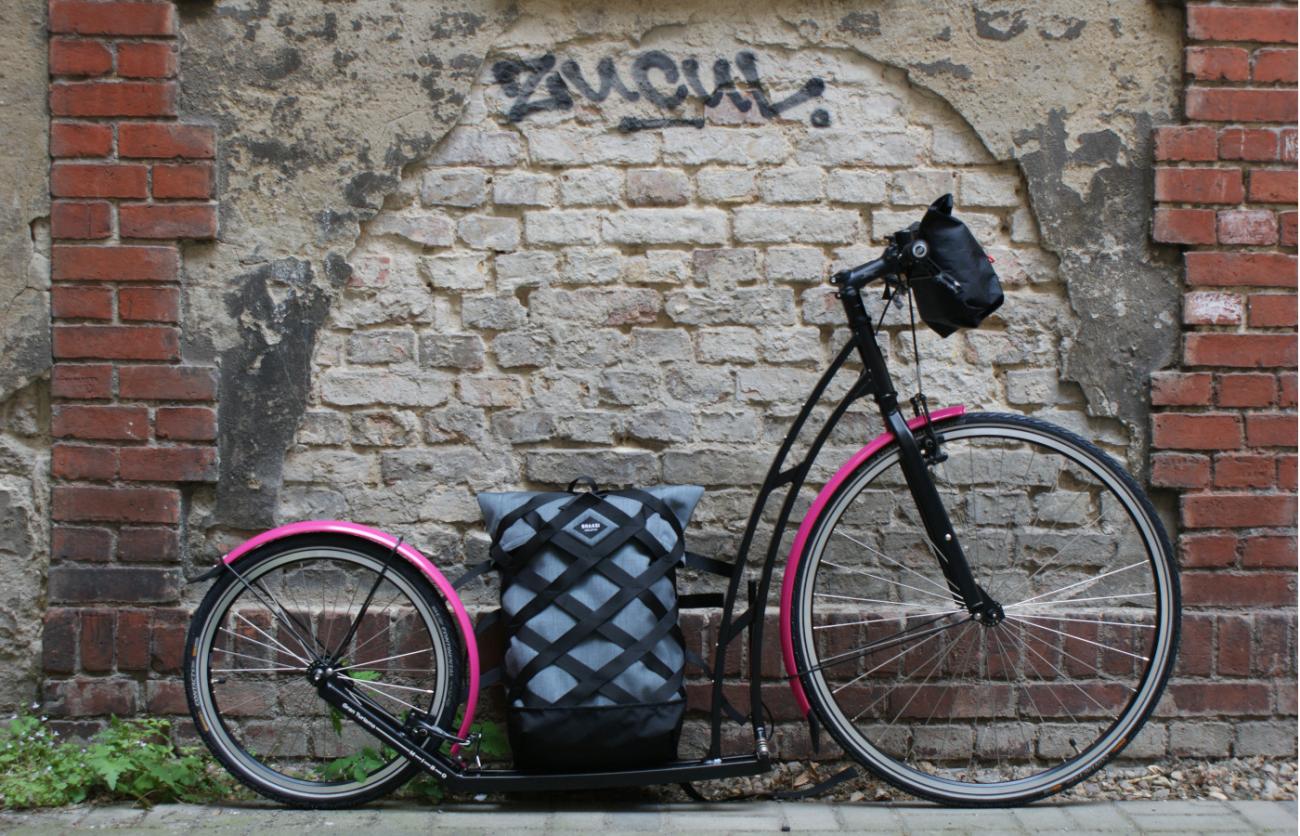 Tretroller M-I-B-O mit Braasi-Rucksack